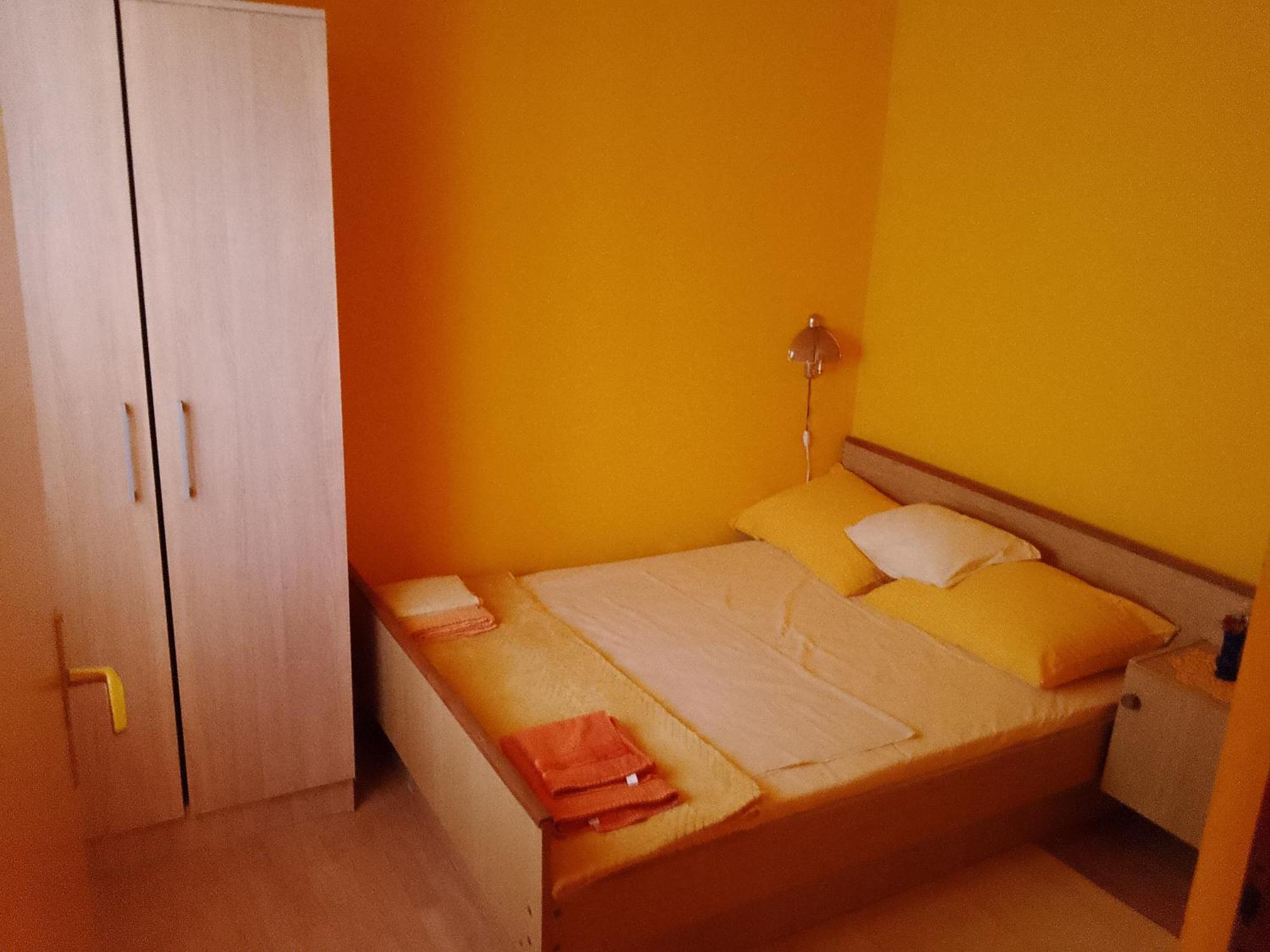 Apartments Velo Veli Losinj Exterior photo